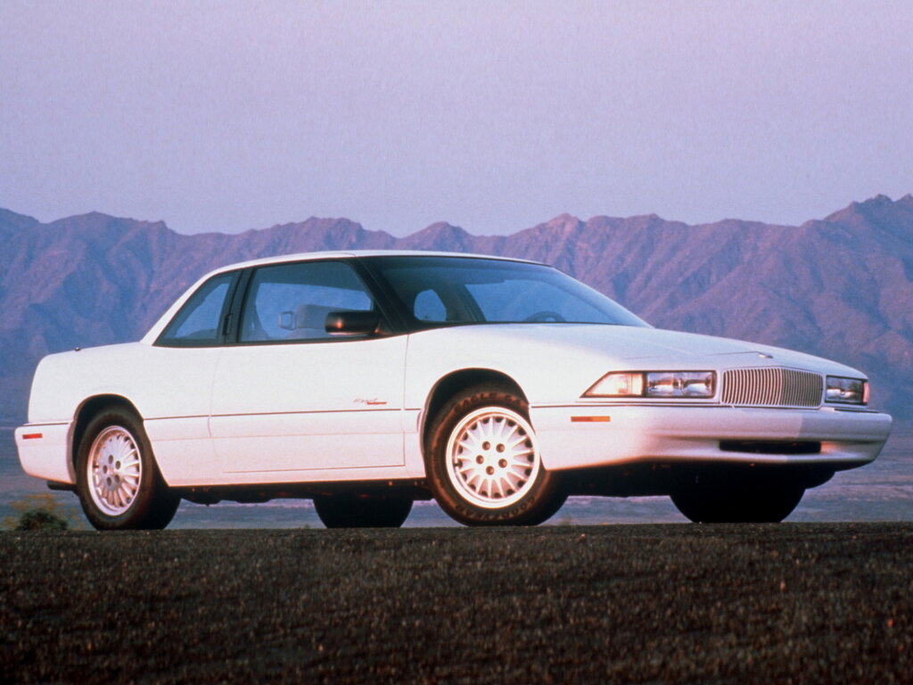 Buick Regal 3 поколение, рестайлинг, купе (1990 - 1996)